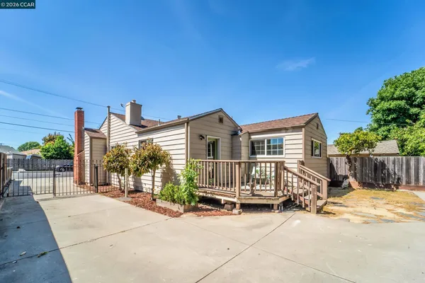 $615,000 | 2929 Howard Street, Richmond, CA 94804