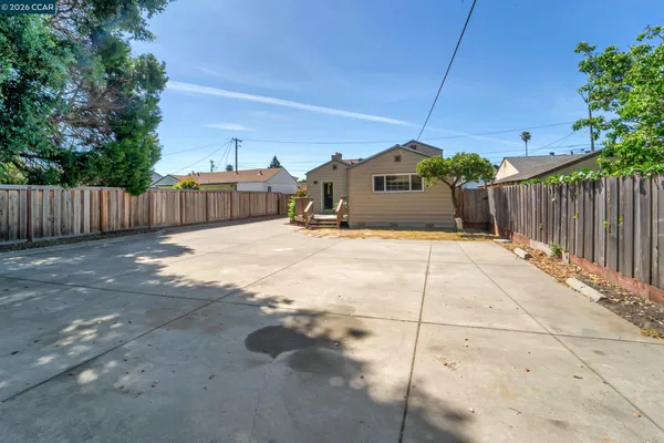 $615,000 | 2929 Howard Street, Richmond, CA 94804