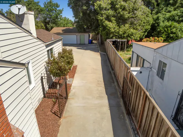 $615,000 | 2929 Howard Street, Richmond, CA 94804