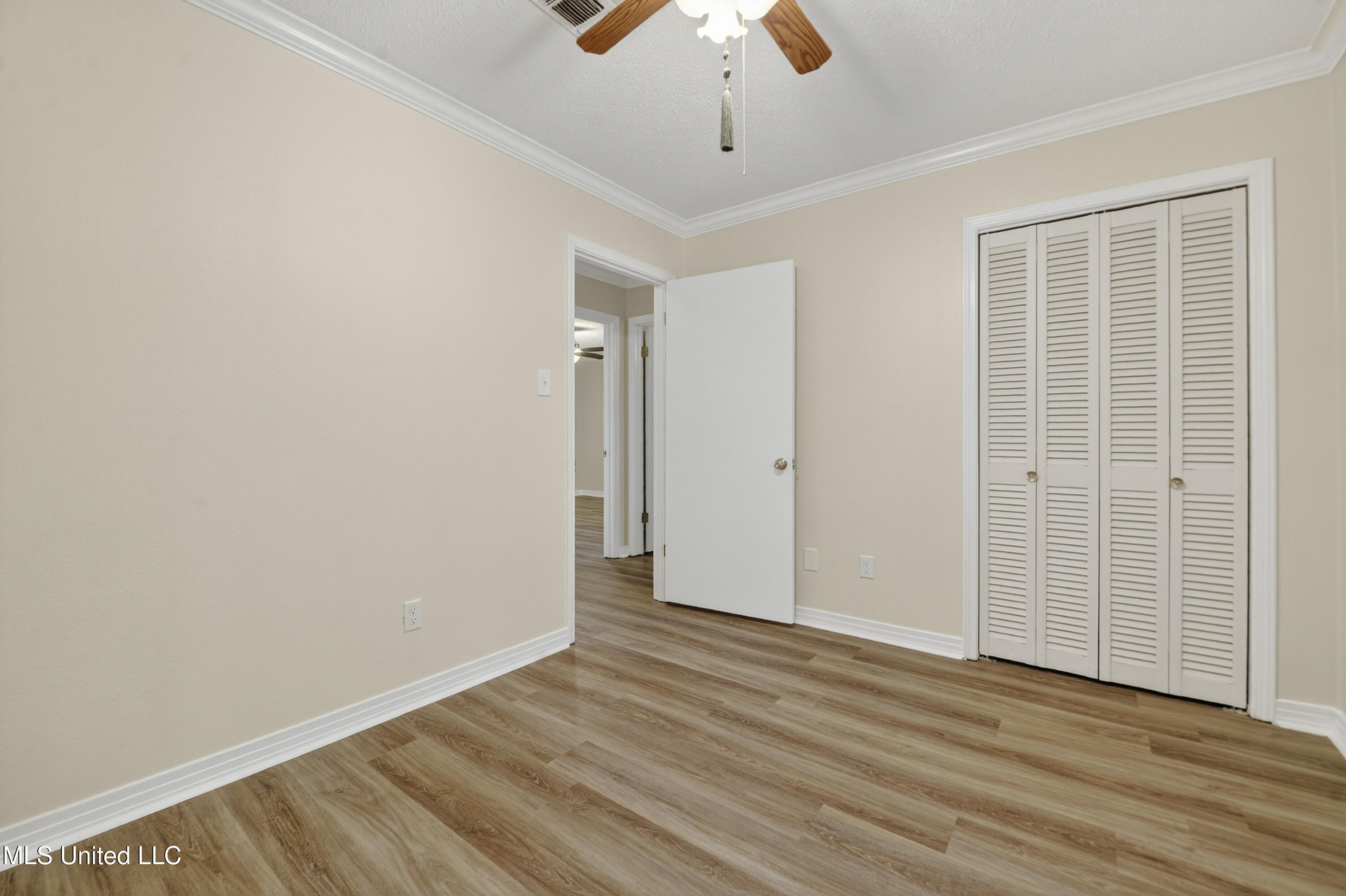 2560 Old Bay Road Biloxi, MS 39531 - Photo 18 of 30 016