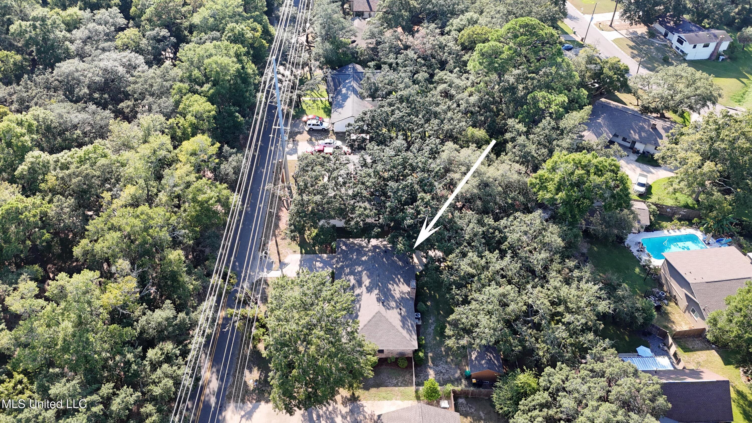 2560 Old Bay Road Biloxi, MS 39531 - Photo 28 of 30 028