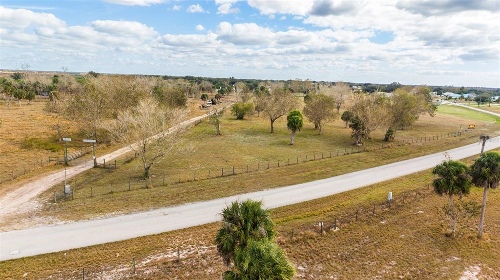 Southwest 144th Parkway Okeechobee, FL 34974 - Photo 17 of 21