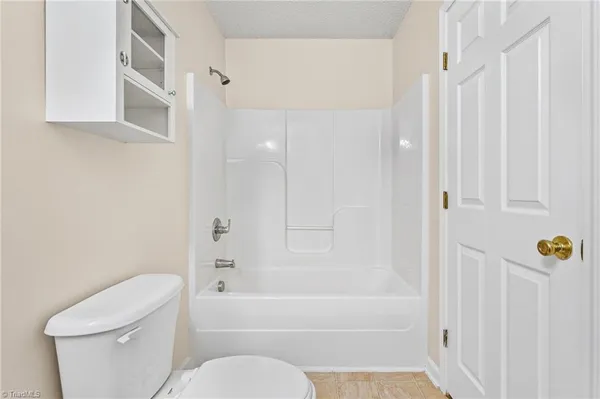 $269,900 | 419 East Lake Drive, Mocksville, NC 27028