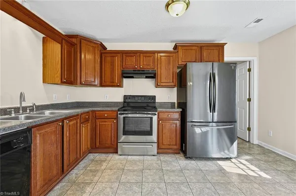 $269,900 | 419 East Lake Drive, Mocksville, NC 27028