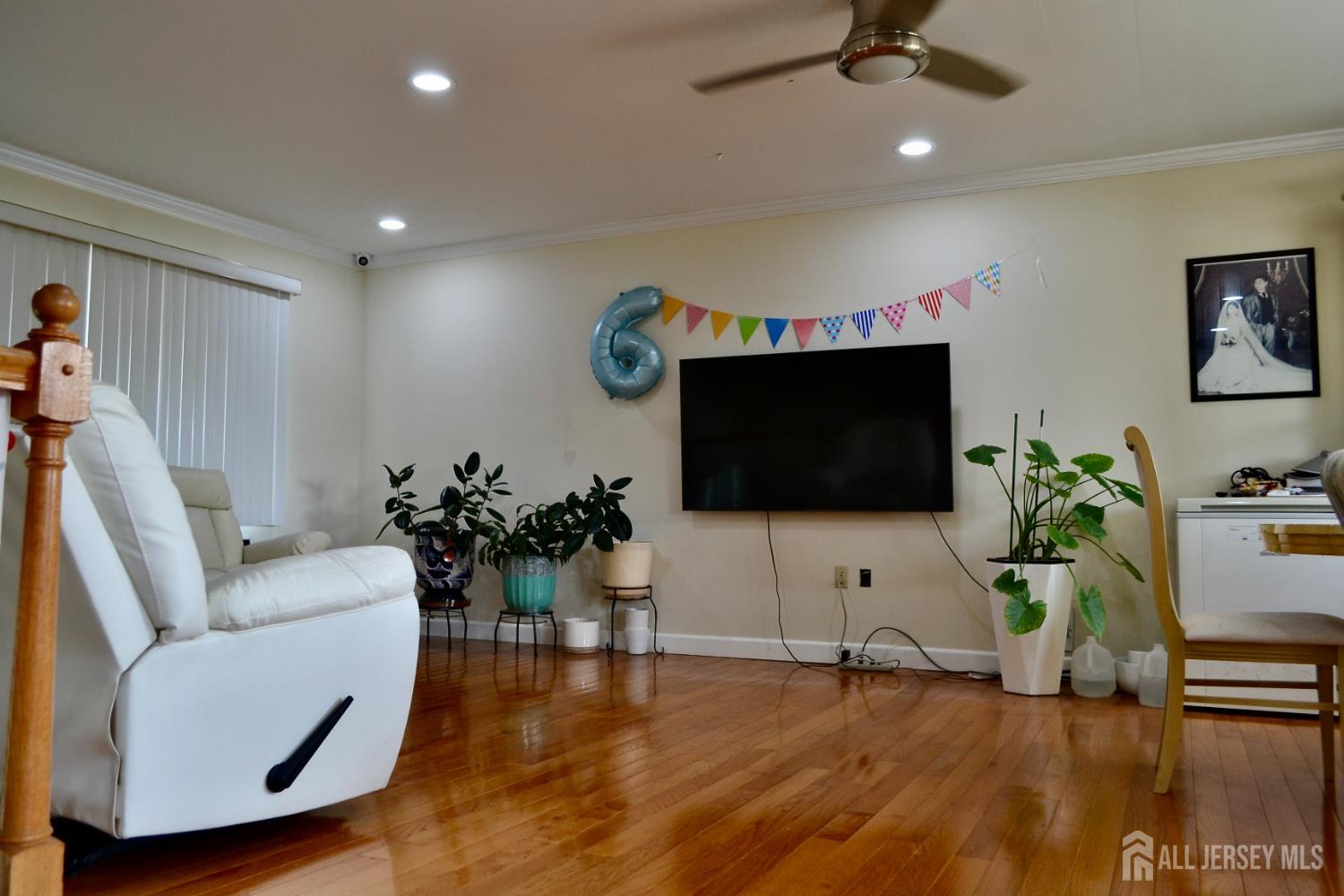 2 Albemarle Road East Brunswick, NJ 08816 - Photo 9 of 24