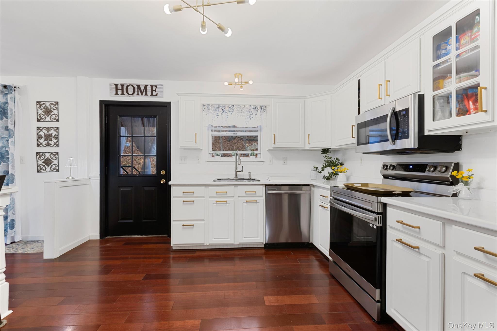 27 Cannon Road Carmel, NY 10512 - Photo 14 of 32 Gallery Image 14