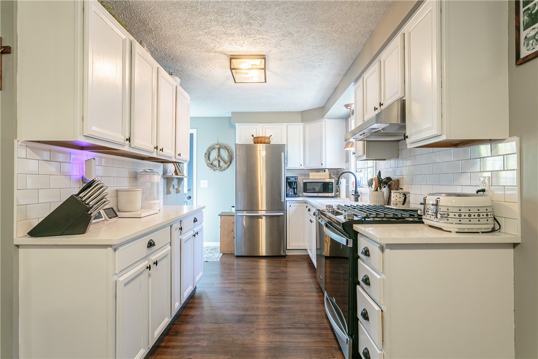 3082 Groth Road Murray, NY 14470 - Photo 12 of 44