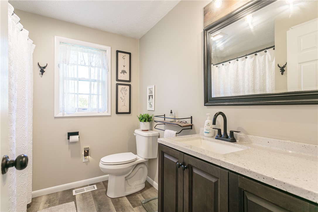 3082 Groth Road Murray, NY 14470 - Photo 17 of 44 Bathroom!