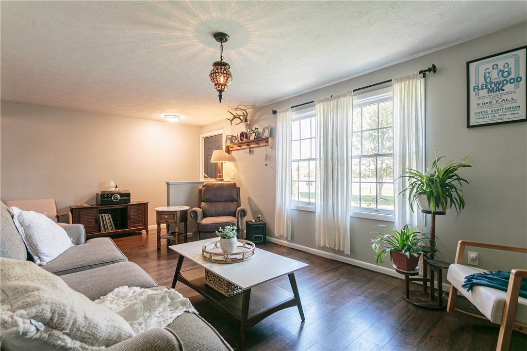 3082 Groth Road Murray, NY 14470 - Photo 7 of 44