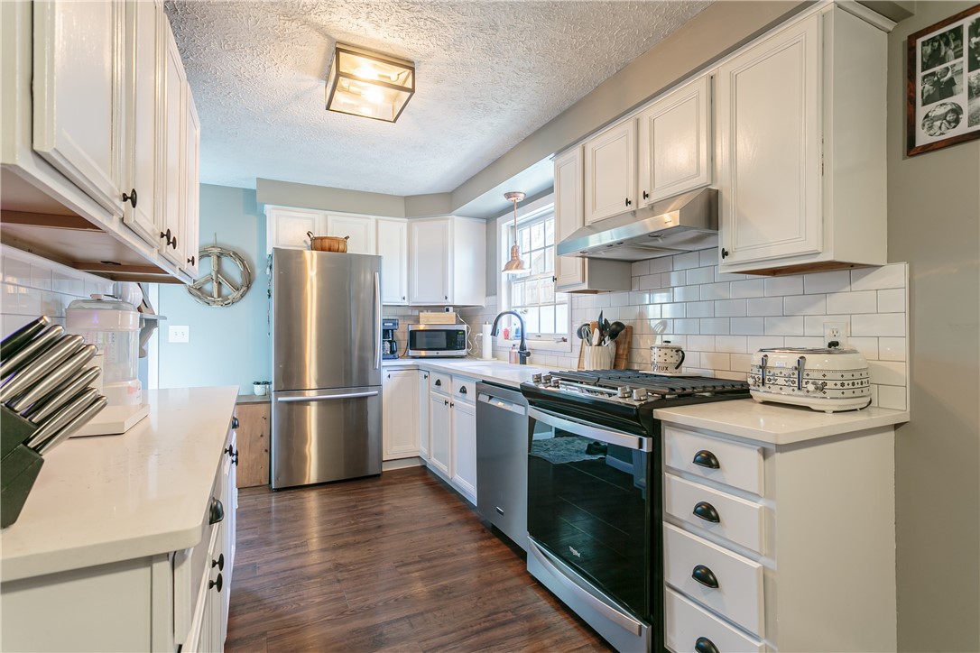 3082 Groth Road Murray, NY 14470 - Photo 10 of 44 Galley Style Kitchen Renovated with newer applianc