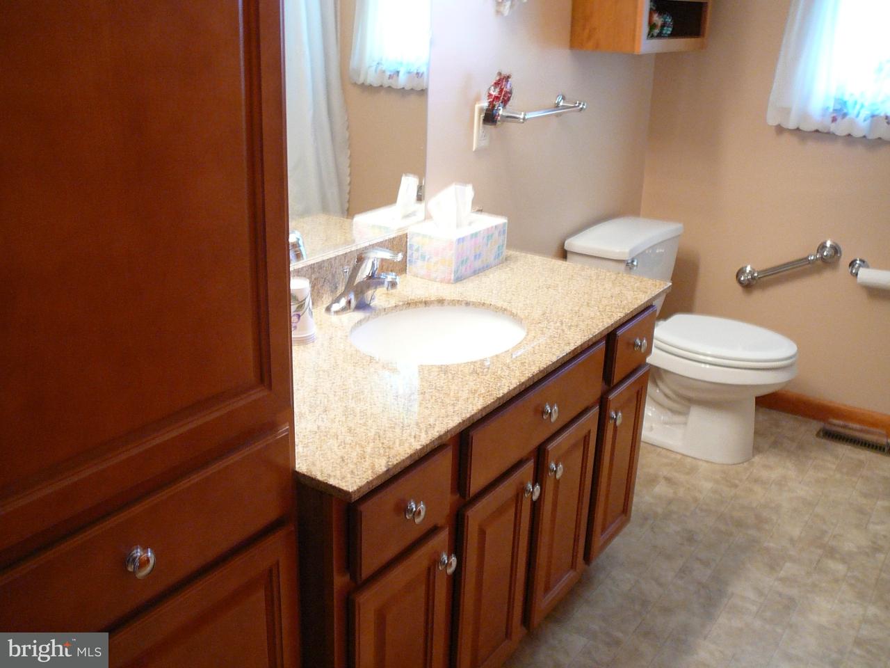 1639 Campus Road Elizabethtown, PA 17022 - Photo 11 of 23