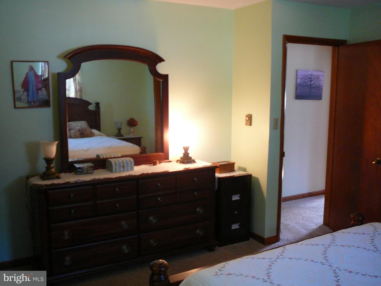 1639 Campus Road Elizabethtown, PA 17022 - Photo 15 of 23