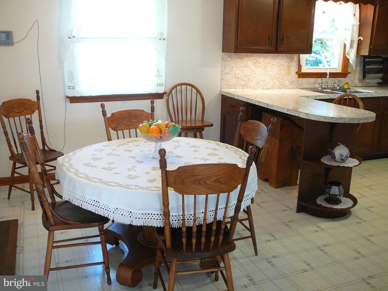1639 Campus Road Elizabethtown, PA 17022 - Photo 6 of 23