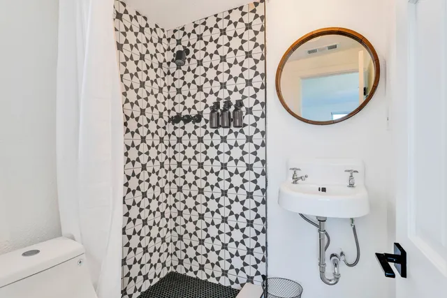 $1,895,000 | 59800 Onaga Trail, Joshua Tree, CA 92252