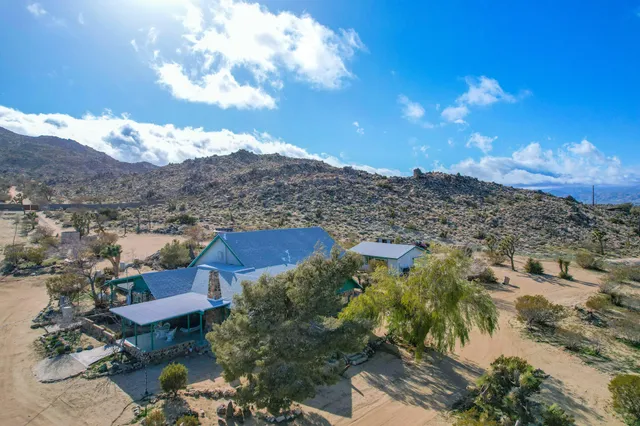 $1,895,000 | 59800 Onaga Trail, Joshua Tree, CA 92252