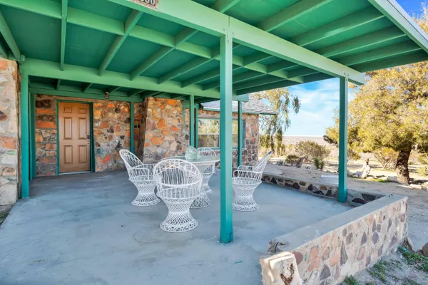 $1,895,000 | 59800 Onaga Trail, Joshua Tree, CA 92252