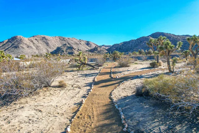 $1,895,000 | 59800 Onaga Trail, Joshua Tree, CA 92252