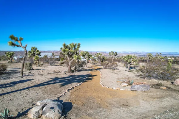 $1,895,000 | 59800 Onaga Trail, Joshua Tree, CA 92252