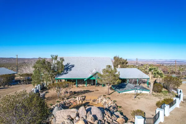 $1,895,000 | 59800 Onaga Trail, Joshua Tree, CA 92252
