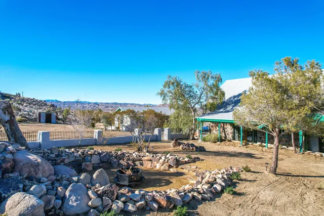 $1,895,000 | 59800 Onaga Trail, Joshua Tree, CA 92252