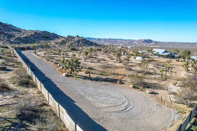 $1,895,000 | 59800 Onaga Trail, Joshua Tree, CA 92252