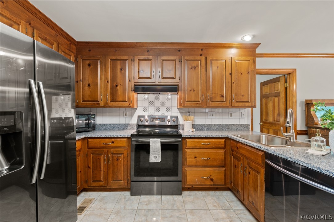 9960 Lumlay Road Chesterfield, VA 23236 - Photo 10 of 46