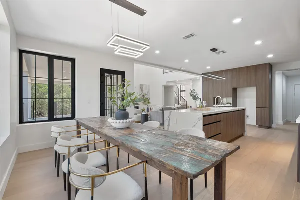 $899,000 | 3206 Marshall Avenue, Lago Vista, TX 78645