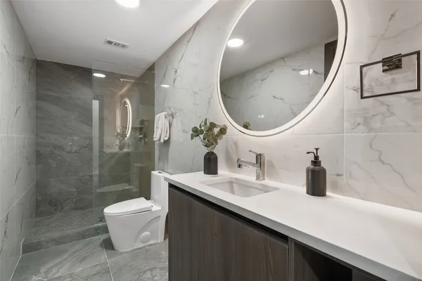 $899,000 | 3206 Marshall Avenue, Lago Vista, TX 78645