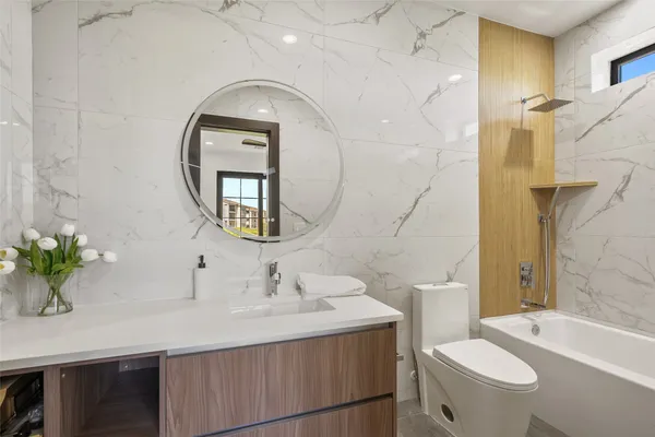 $899,000 | 3206 Marshall Avenue, Lago Vista, TX 78645