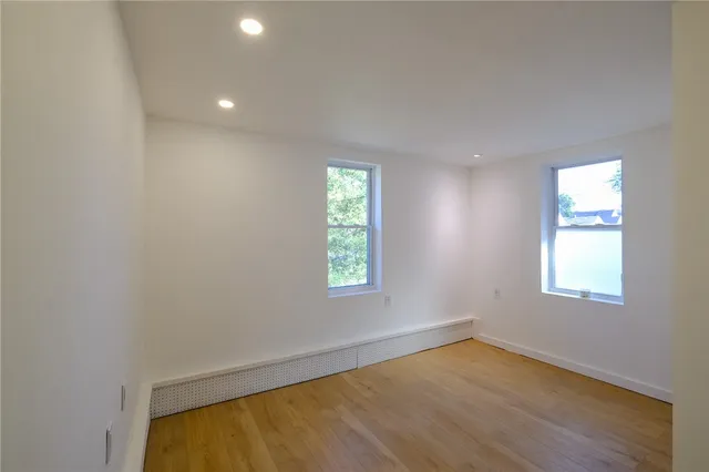 $61,999 | 374 Pennsylvania Avenue, Elmira, NY 14904