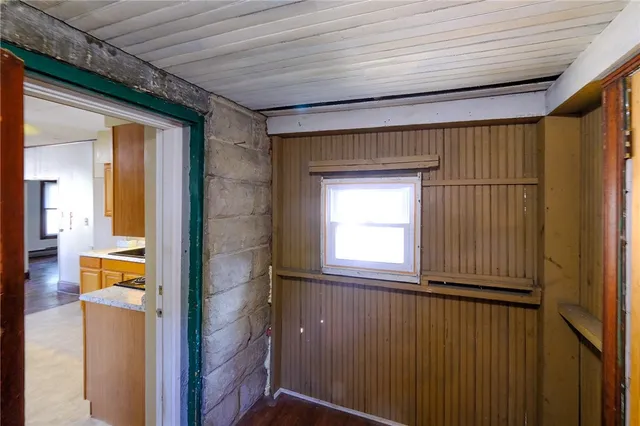 $61,999 | 374 Pennsylvania Avenue, Elmira, NY 14904