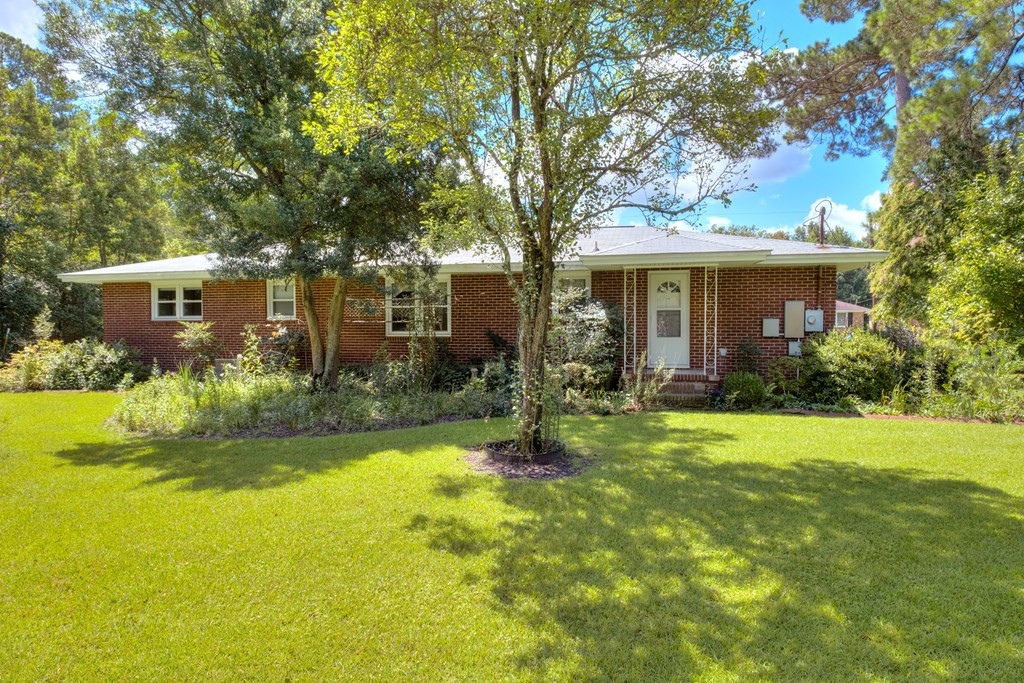 205 Wilson Street Sumter, SC 29150 - Photo 6 of 26 Gallery Image 6