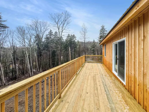 $399,000 | 1511 East Dover Road, Wardsboro, VT 05355
