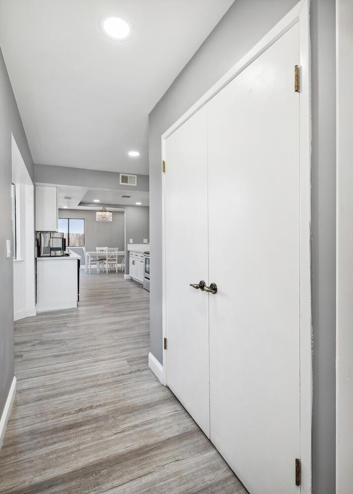 133 Armstrong Avenue Clovis, CA 93611 - Photo 19 of 25 a view of dining room with wooden floor