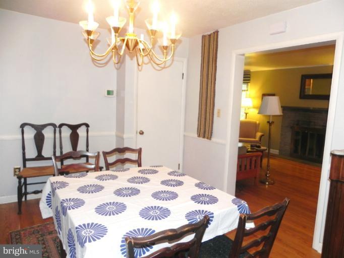 6746 Glenkirk Road Baltimore, MD 21239 - Photo 22 of 29 Dining Room (14'6" x 12'3")