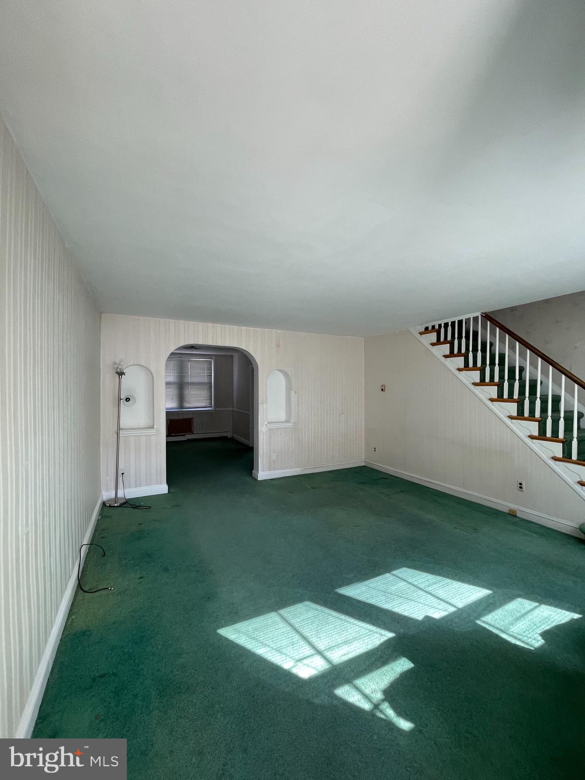 104 Green Valley Road Upper Darby, PA 19082 - Photo 3 of 14 Gallery Image 3