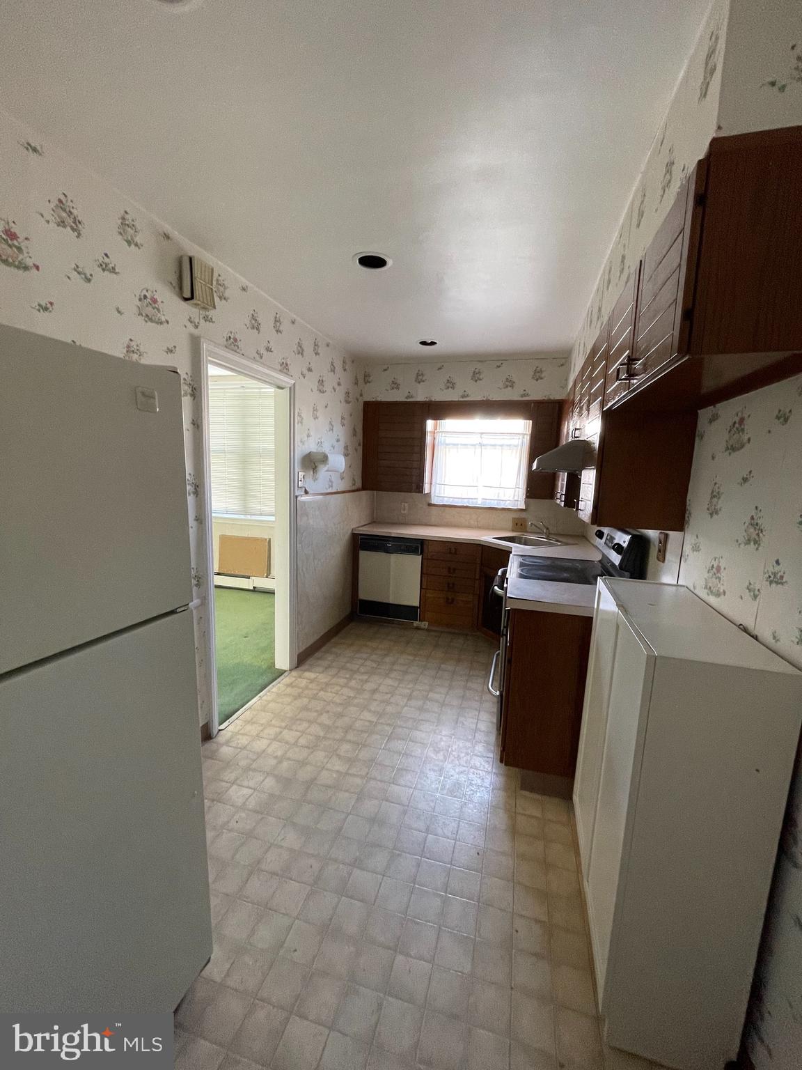 104 Green Valley Road Upper Darby, PA 19082 - Photo 7 of 14 Gallery Image 7