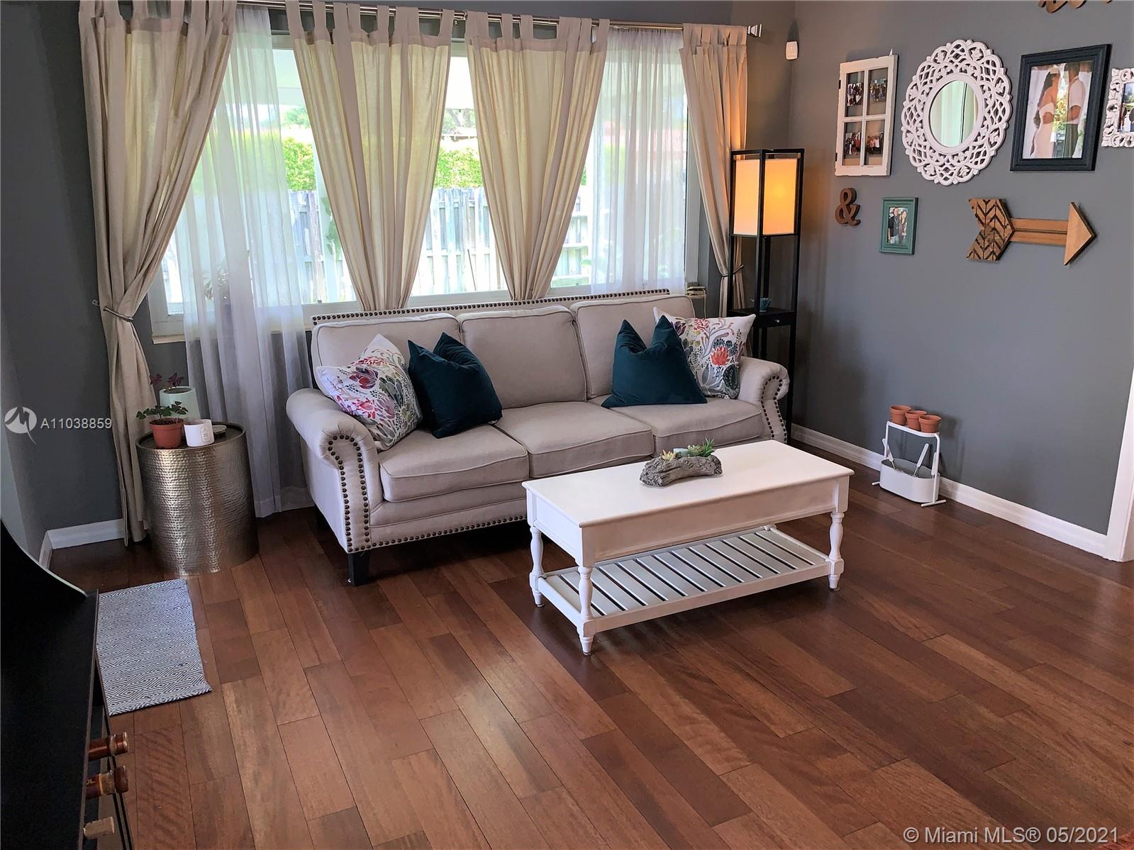 3325 Harding Street Hollywood, FL 33021 - Photo 6 of 22