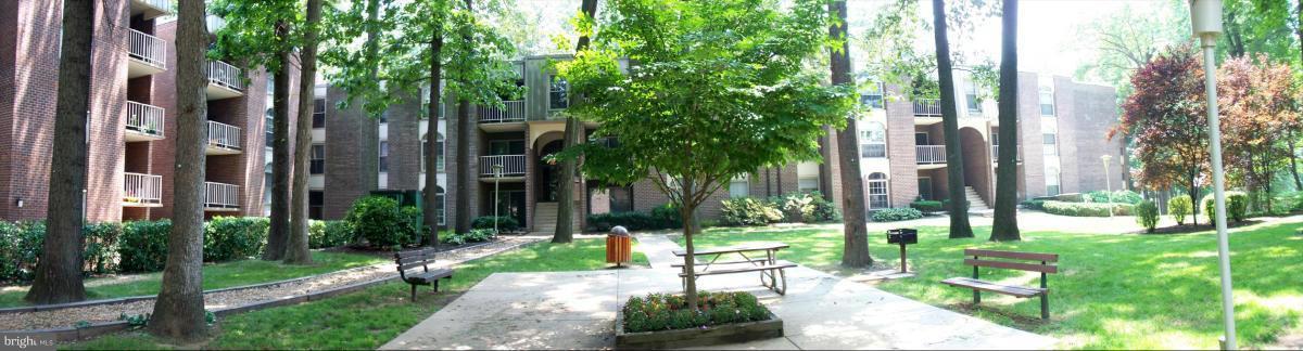 8312 Tobin Road, Unit 13 Annandale, VA 22003 - Photo 19 of 24 Court Yard