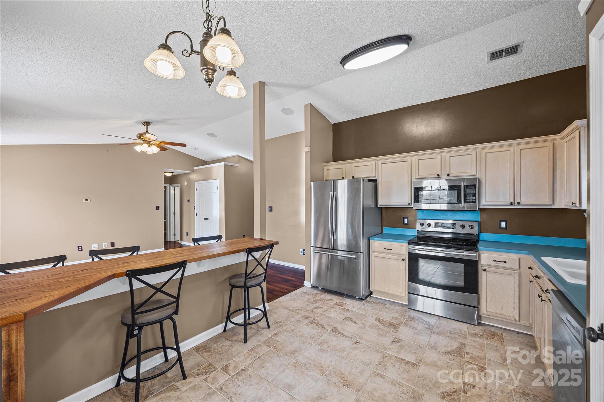 132 Sella Ridge Drive Mount Holly, NC 28120 - Photo 9 of 27