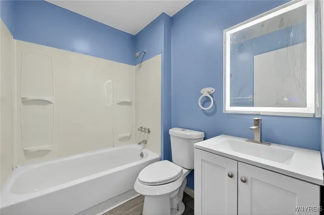 $109,999 | 1957 Whitney Avenue, Niagara Falls, NY 14301