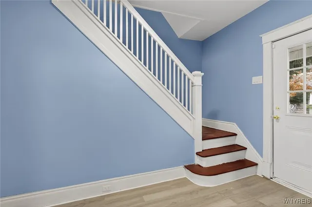 $109,999 | 1957 Whitney Avenue, Niagara Falls, NY 14301