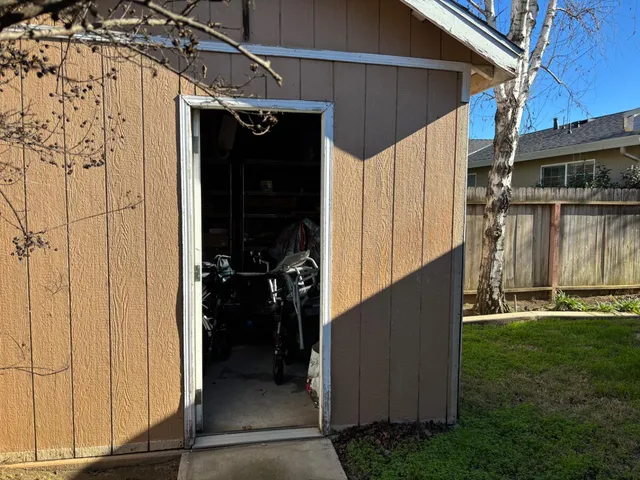 $400,500 | 9852 Margaret Court, Delhi, CA 95315