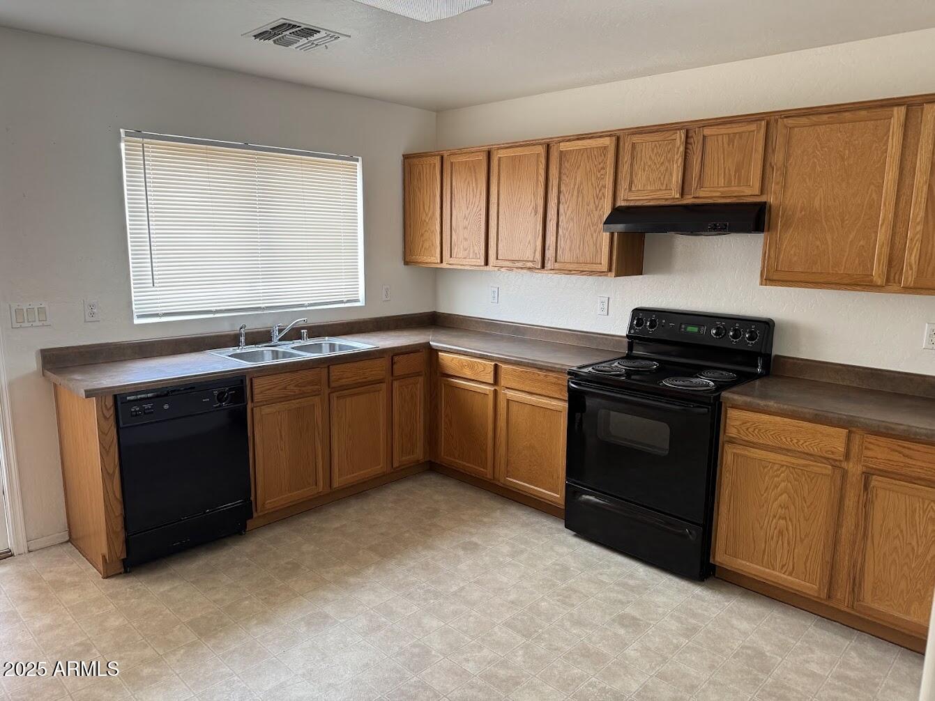 9820 West Heber Road Tolleson, AZ 85353 - Photo 2 of 15