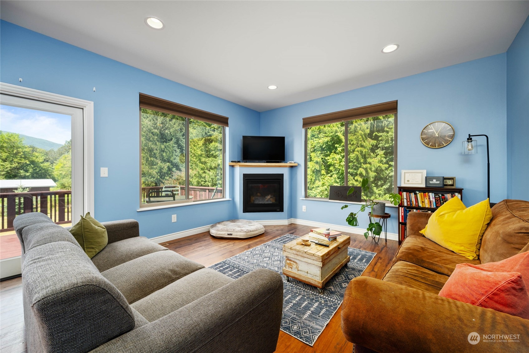 5712 Schornbush Road Deming, WA 98244 - Photo 4 of 30 Gallery Image 4