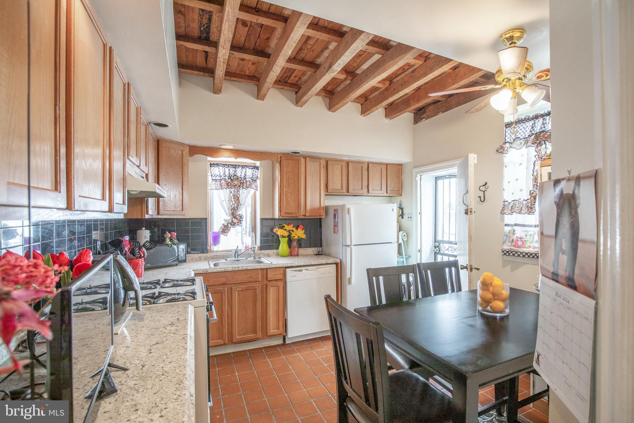 1209 Marlyn Road Philadelphia, PA 19151 - Photo 9 of 22 Gallery Image 9