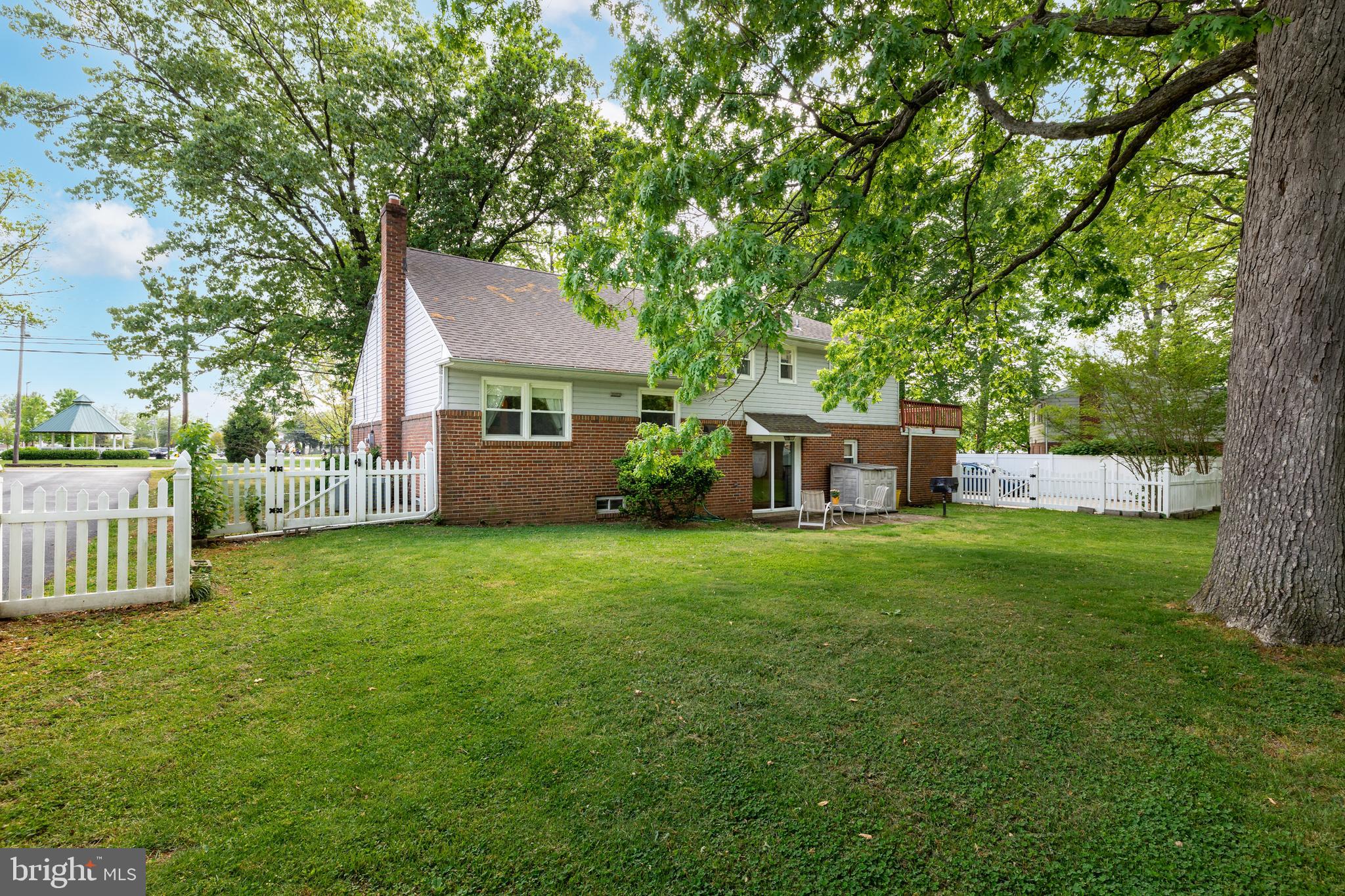 2302 Riverton Road Cinnaminson, NJ 08077 - Photo 27 of 28 Exterior Back