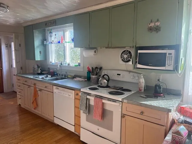 $625,000 | 23 Lakewood Road, South Yarmouth, MA 02664