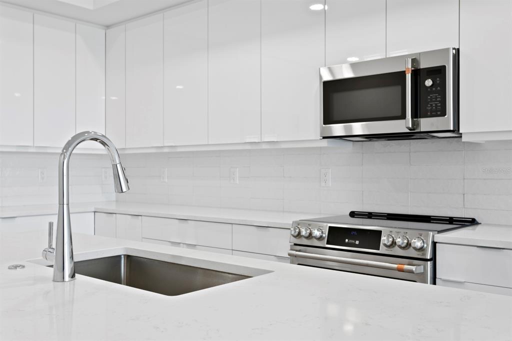 400 150th Avenue, Unit 302 Madeira Beach, FL 33708 - Photo 22 of 82