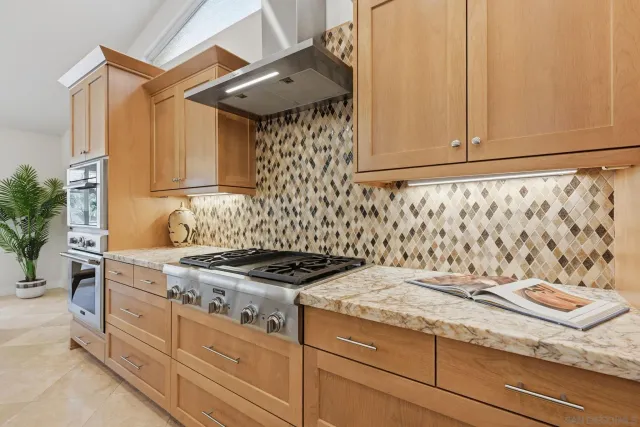 $1,999,000 | 2742 Glasgow Drive, Carlsbad, CA 92010